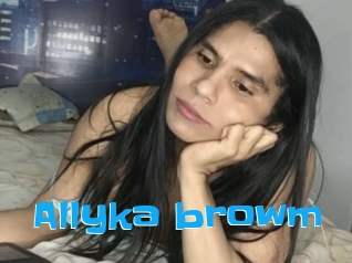 Allyka_browm