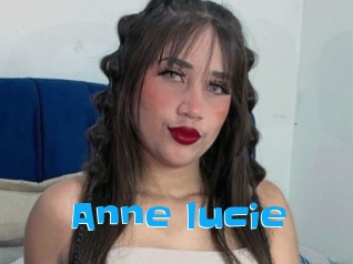 Anne_lucie