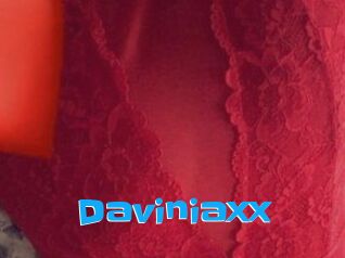 Daviniaxx