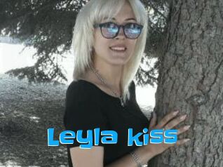 Leyla_kiss