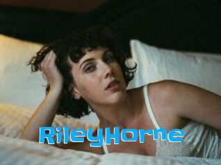 Riley_Horne