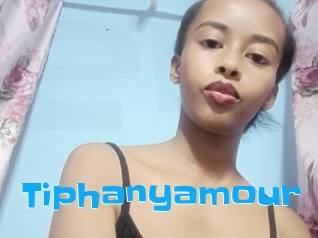 Tiphanyamour