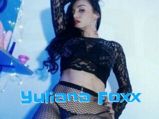 Yuliana_Foxx